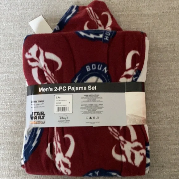 Star Wars Mandalorian 2 piece short sleeve pajama set Size Small NWT - Picture 3 of 7